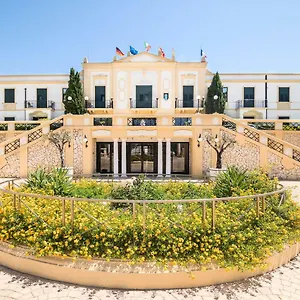 https://delfino-beach.sicilyhotelsitaly.net